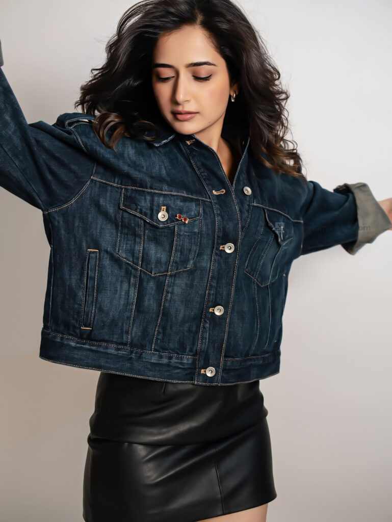 Ashika Ranganath short outfit